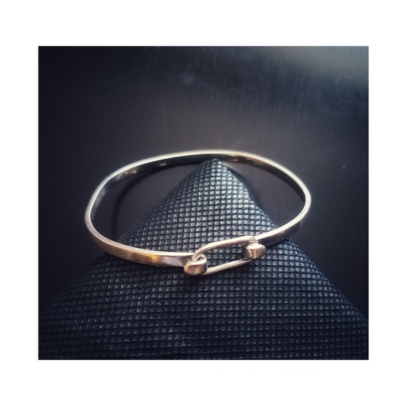 Beautiful silver bangles - Picture 3 of 6